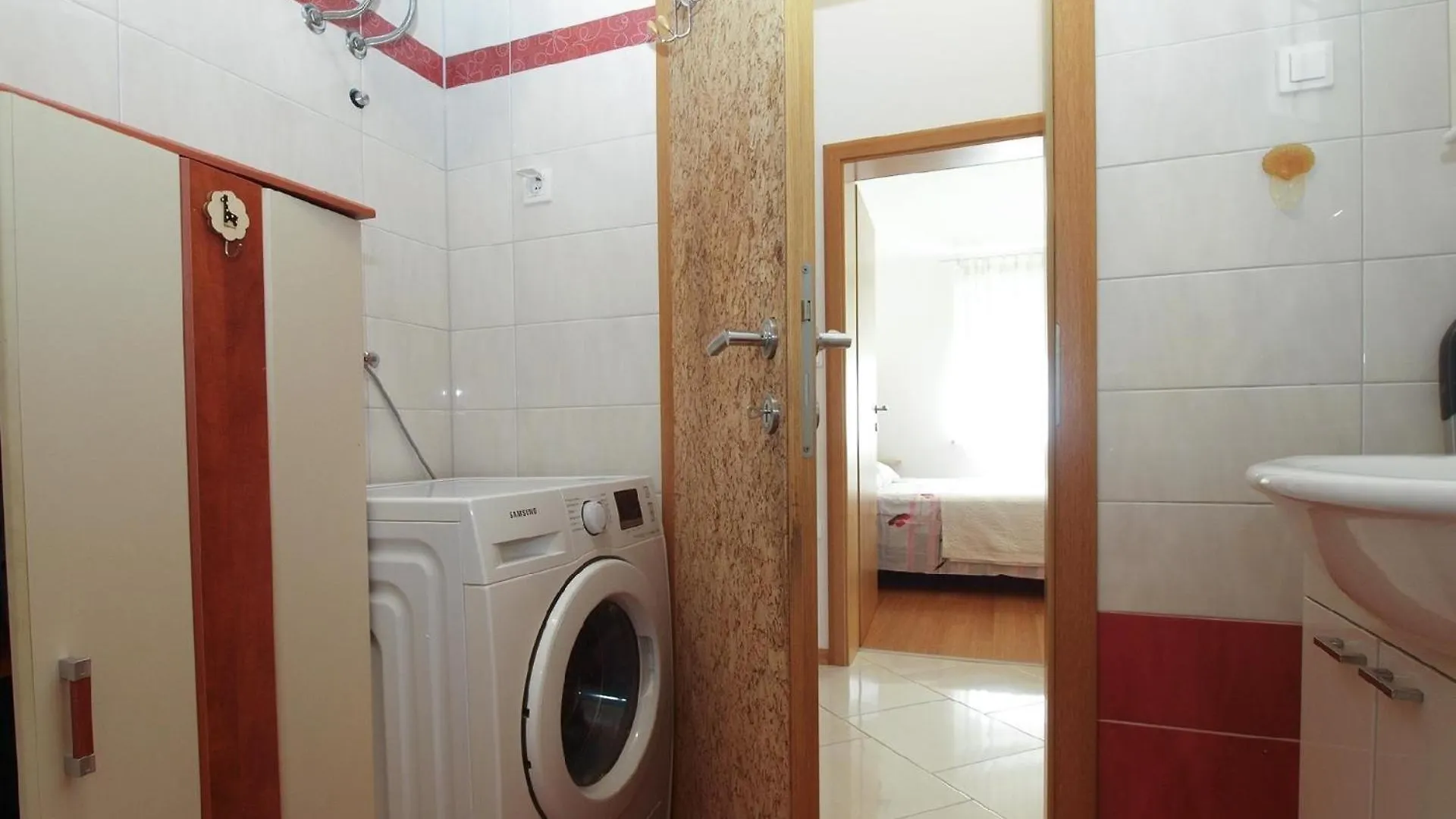 Ferienwohnung Fuer 4 Personen Ca 54 Qm In Fazana-Surida, Istrien Istrische Riviera Valbandon Apartment